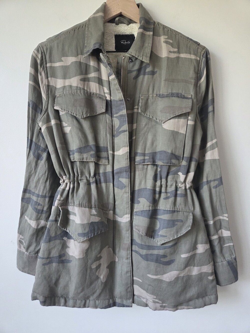 Rails Whitaker Sage Camo Faux Fur Lined Military Utility Jacket Womens Size XS - Picture 2 of 8